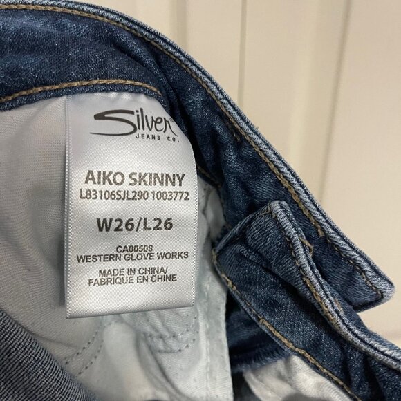 Silver Company Womens Distressed Dark Wash Aiko Skinny Raw Hem Jeans Size 26 26 - Picture 3 of 11